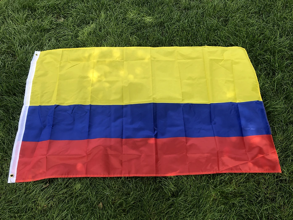 Detalle de la costura y ojal