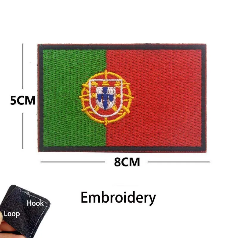 Emblema militar táctico con bandera de Portugal