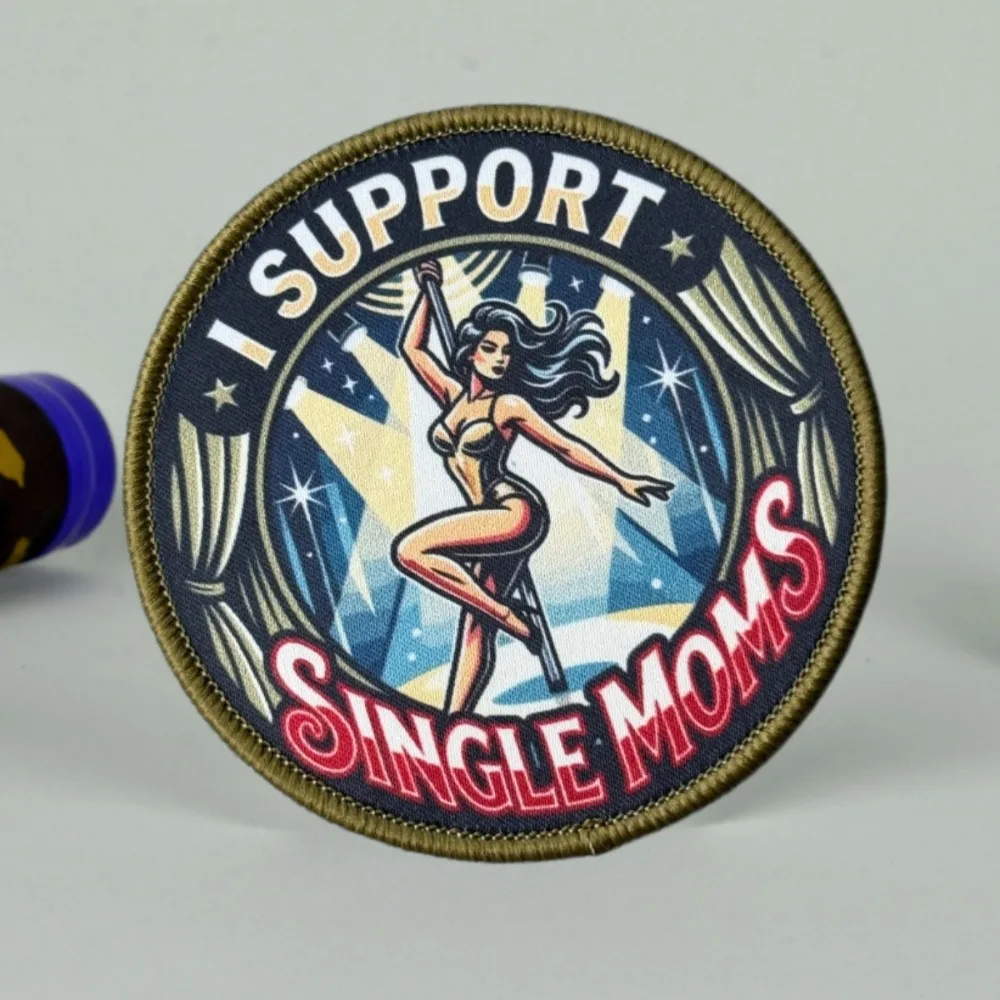 Parche militar de moral pin-up «Apoya a las madres solteras» - imagen 2