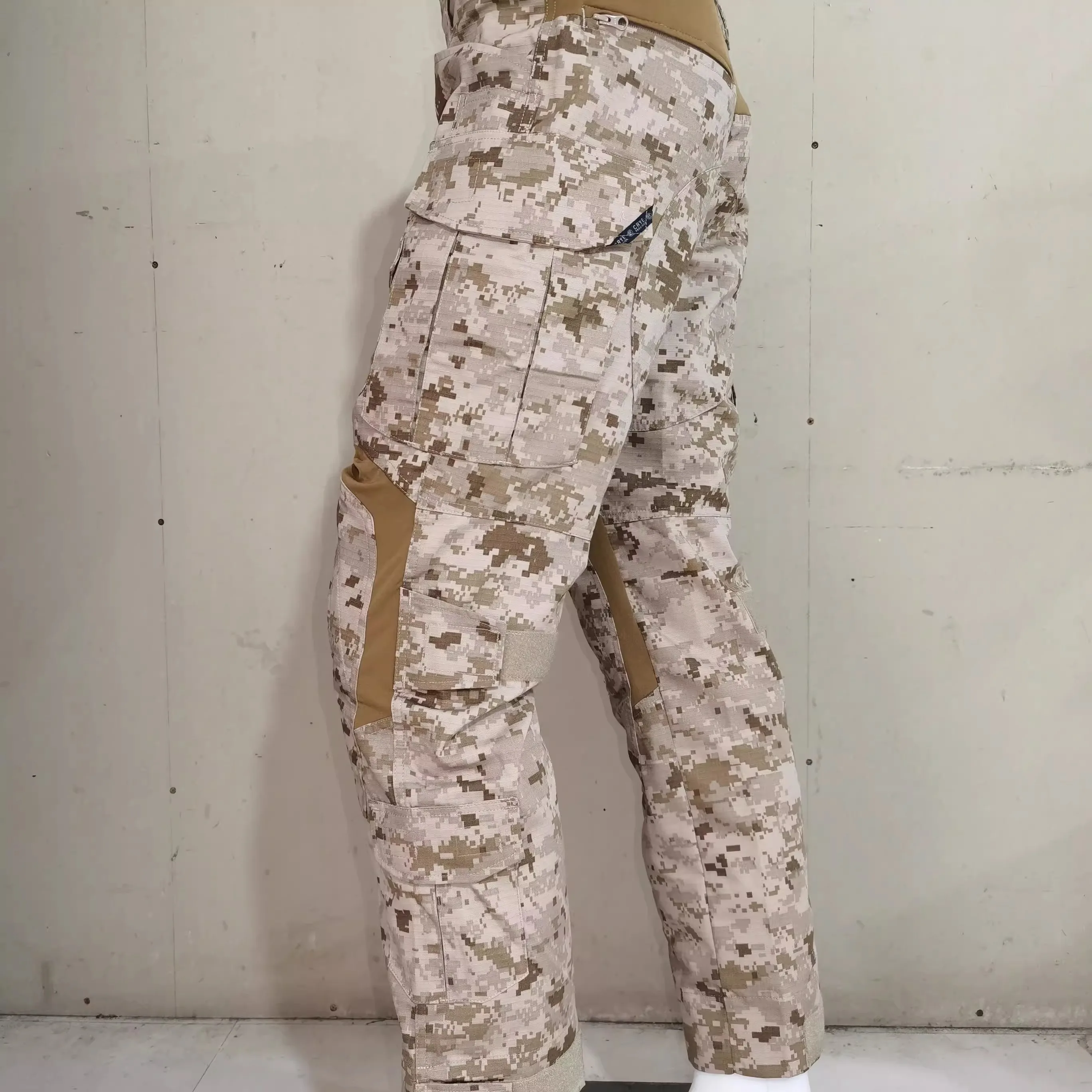 Pantalones Tácticos G3 AOR1 Ripstop Algodón-Poliéster Camuflaje Desierto - imagen 5