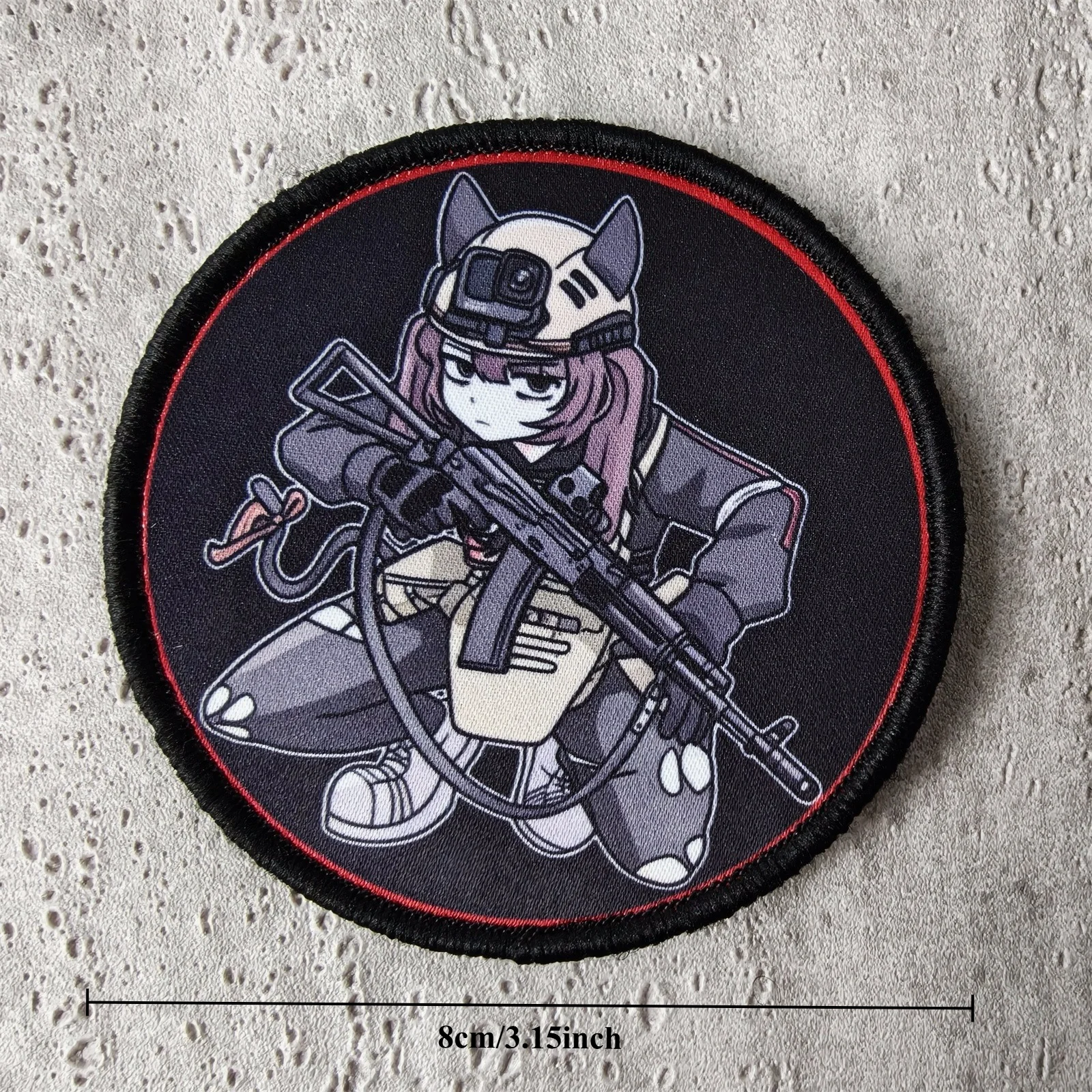 Diseño de chica anime y soldado en parche de tela