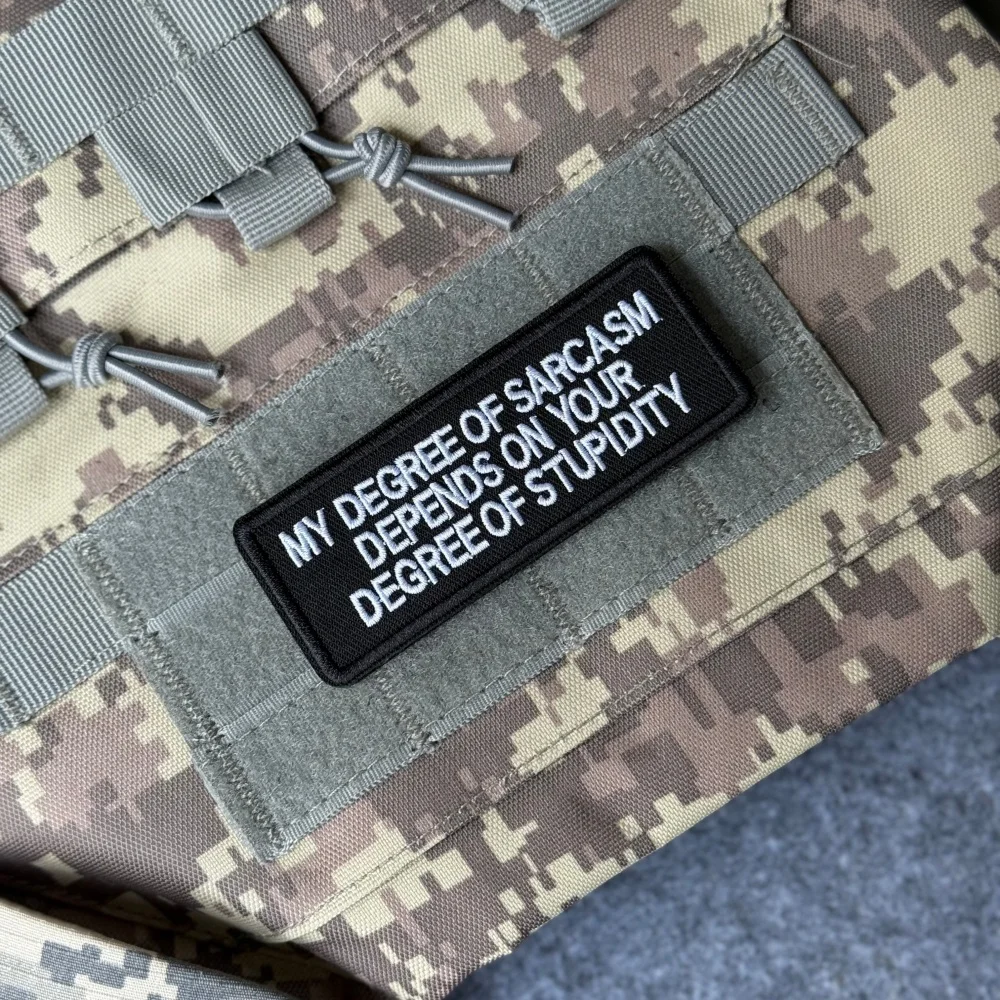 Parche táctico bordado MI GRADO DE SARCASMO para moral militar - imagen 4