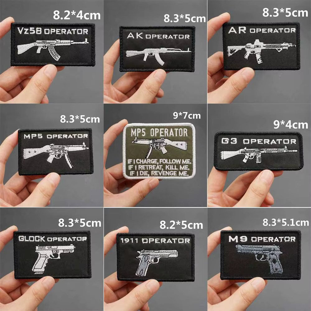 Parches bordados tácticos militares con diseño de pistola de operador AR