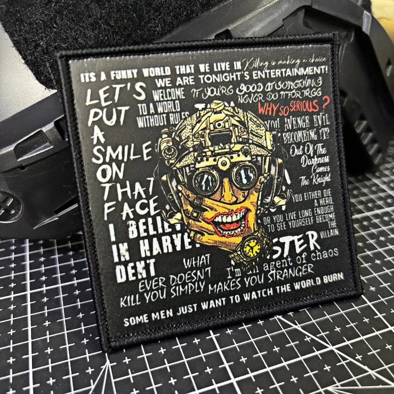 Parche táctico punk oscuro grafiti inglés con velcro adhesivo - imagen 2