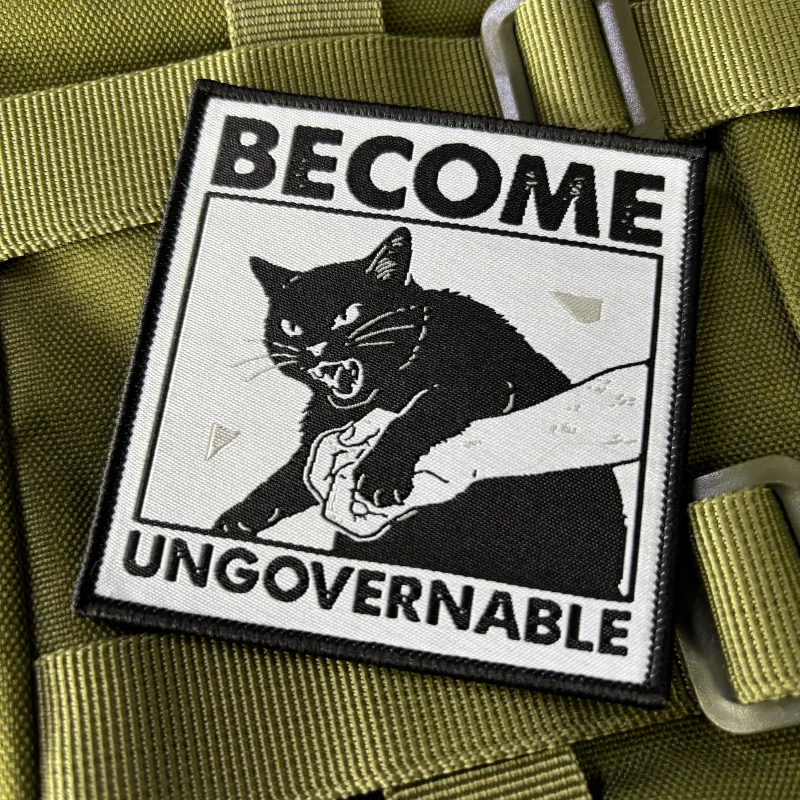 Bad Cat Parche táctico bordado gato mordedor gancho y bucle militar - imagen 3