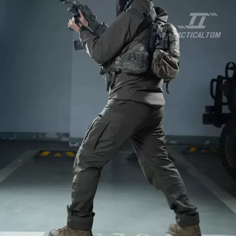 Pantalón táctico Tom Green P40 multibolsillos para montaña y servicio