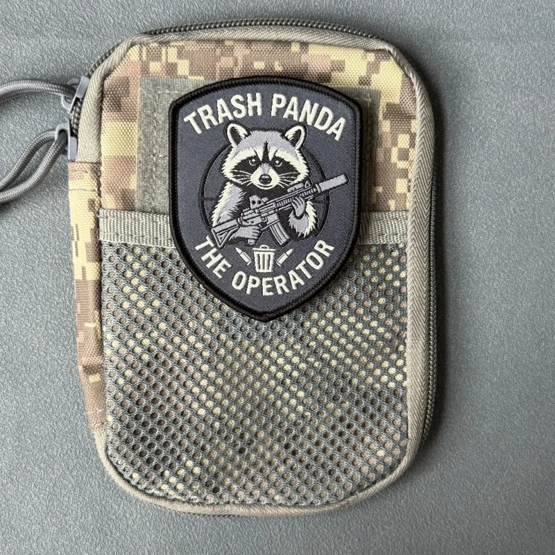 Parche táctico moral The Operator Raccoon – Presilla de gancho y bucle - imagen 2