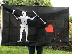 Bandera pirata Edward Teach con calavera negra para exterior