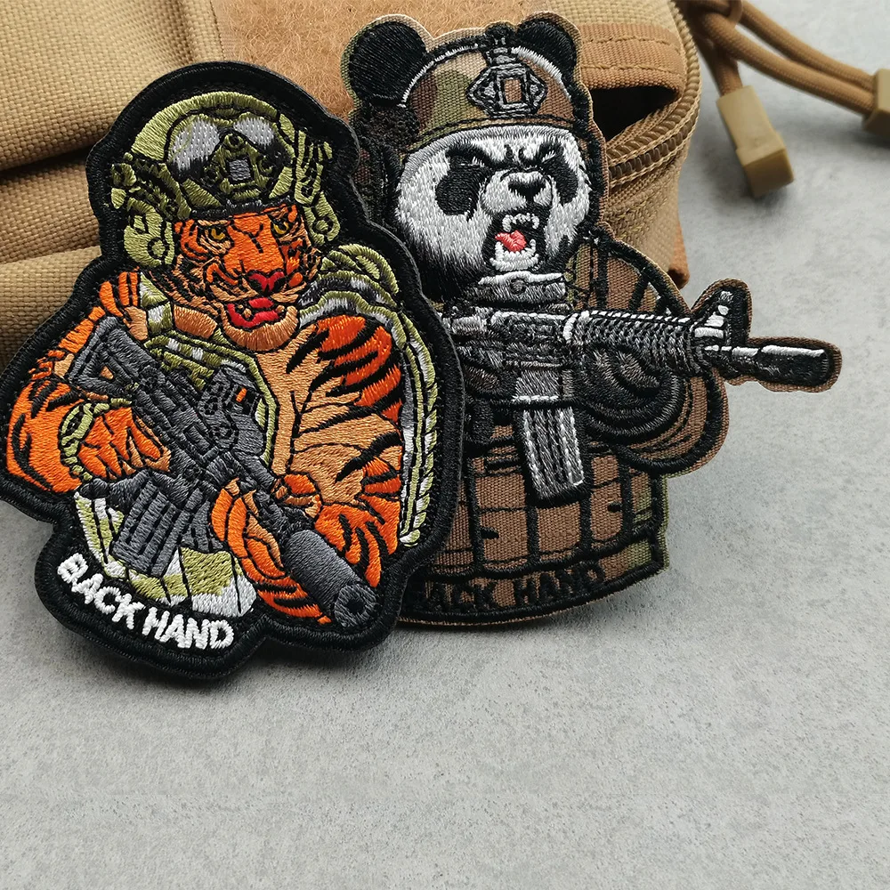 Parche táctico panda-tigre con gancho y bucle para mochila exterior