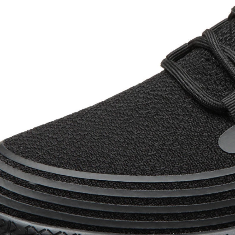Zapatillas deportivas negras transpirables con amortiguación ligera - imagen 5