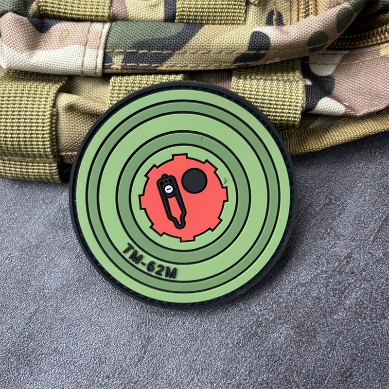 Parche táctico PVC objetivo de tiro moral con velcro para uniforme - imagen 2