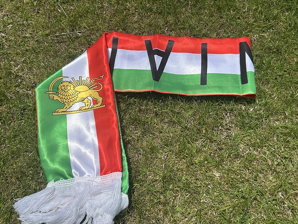 Bufanda bandera de Irán león corona satén con borlas para eventos - imagen 3
