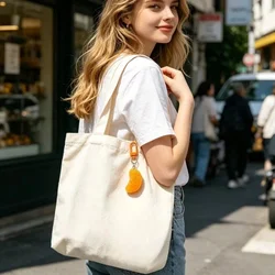 Llavero naranja miniatura colgante decorativo para bolso