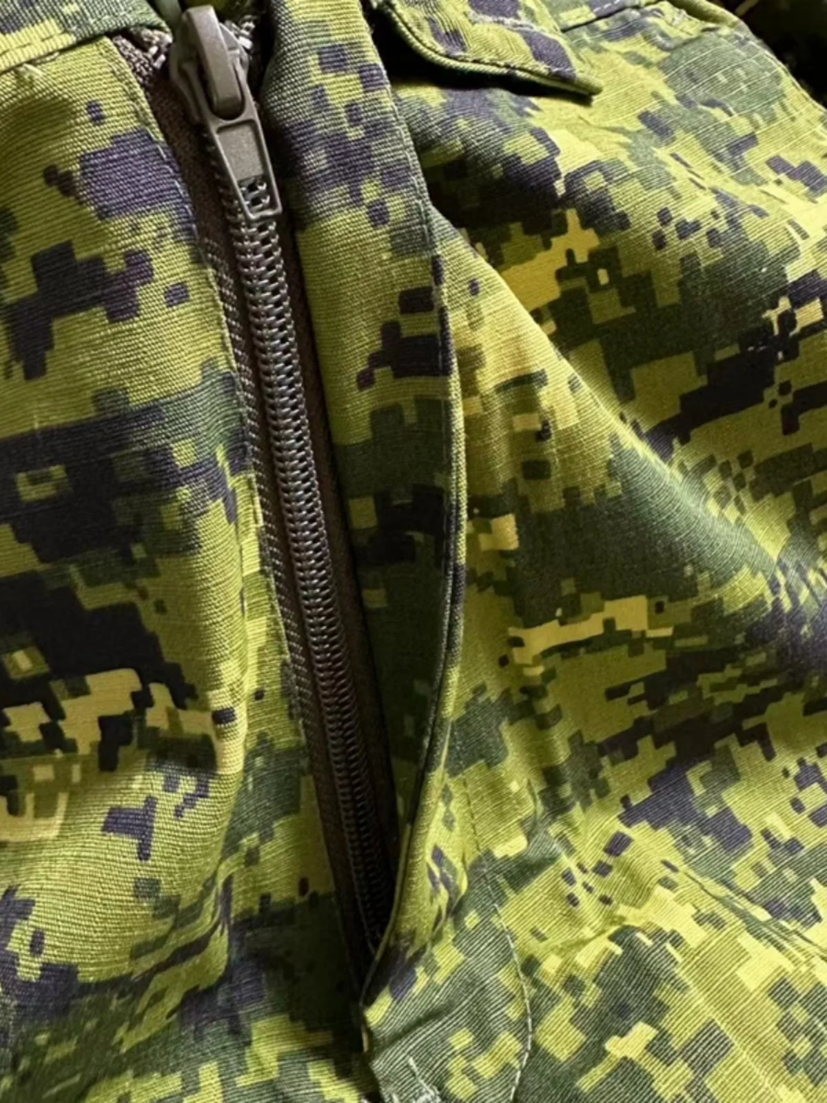 Pantalones tácticos camuflaje de rejilla pierna recta exterior - imagen 5