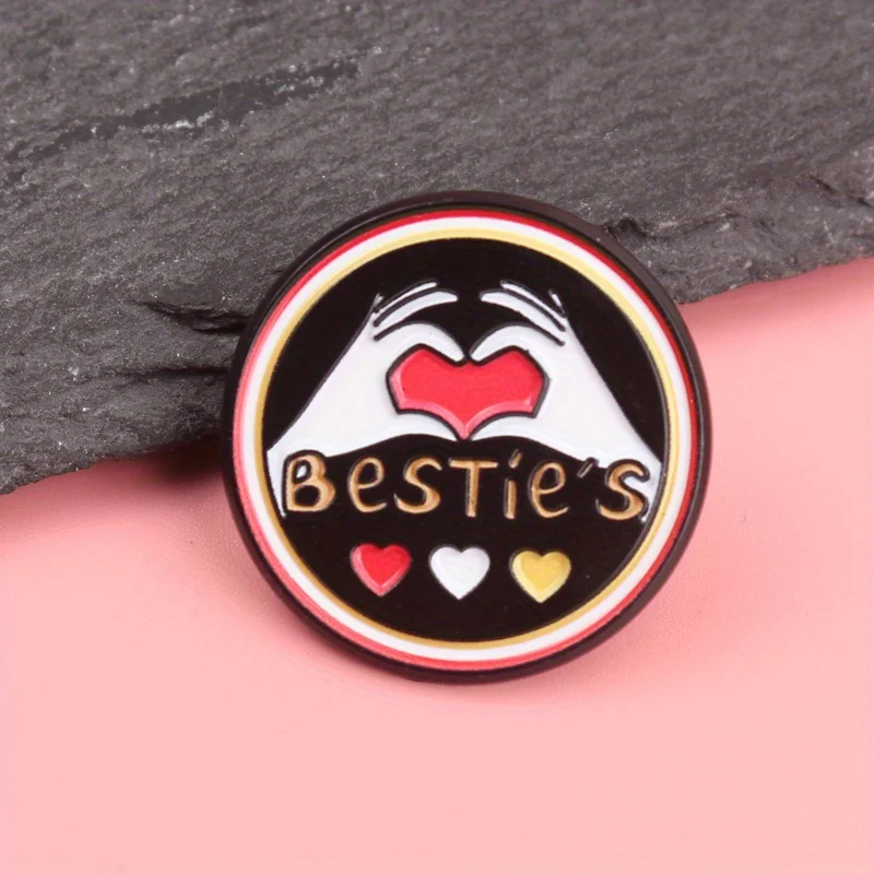 Bestie pin esmaltado manos de corazón amistad rojo dorado blanco