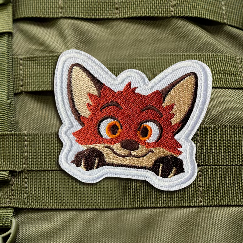 Parche bordado zorro con gancho y bucle para mochila o chaqueta - imagen 2