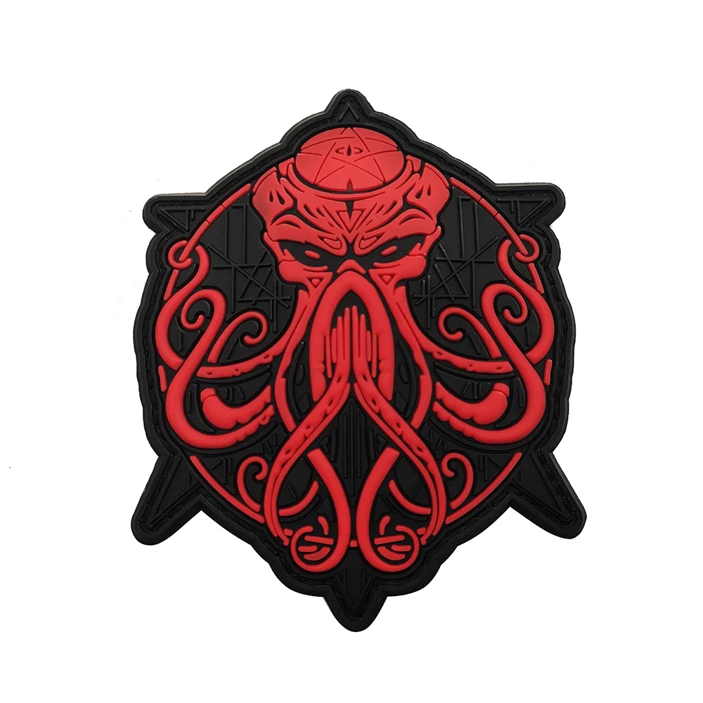 Cthulhu Awakens – Parche PVC brillante para mochila táctica - imagen 4