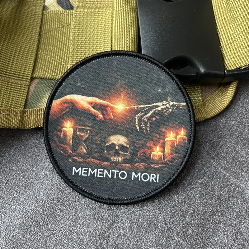 Parche táctico velcro MEMENTO MORI calavera militar para uniforme - imagen 4