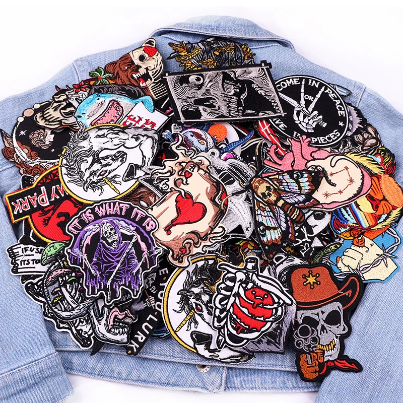 Parche bordado termoadhesivo calavera punk – Estilo militar y outdoor