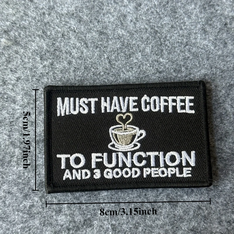 Parche táctico bordado frase café para funcionar – gancho y bucle - imagen 3