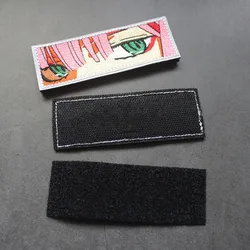 Parche bordado ojos de niña - media cara, pelo rojo, accesorio táctico