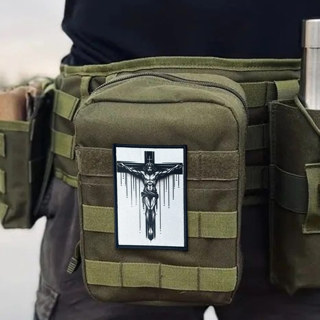 Parche táctico cruz cristiana con gancho y bucle para chaqueta - imagen 5