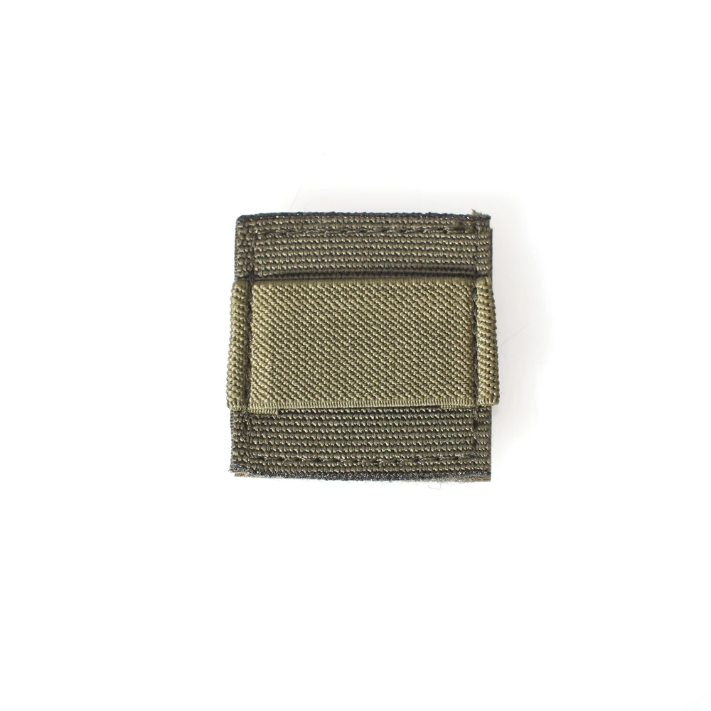 Organizador de cables táctico MOLLE para rack exterior compacto - imagen 4
