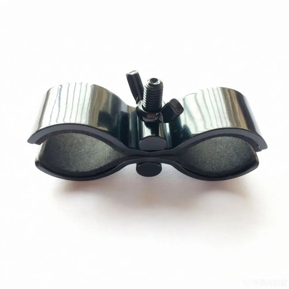 Soporte de Linterna Táctica Abrazadera Ajustable para Airsoft - imagen 4