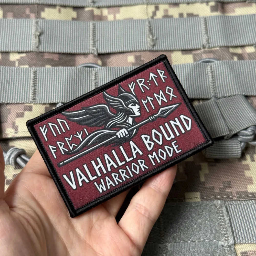 Parche táctico Velhalla Viking valquiria con runas nórdicas y gancho - imagen 2