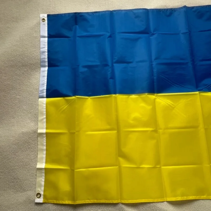 Bandera Ucrania poliéster para exterior – Estándar colgante - imagen 5