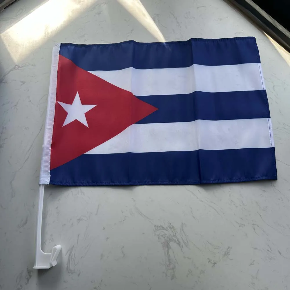 Bandera de Cuba para coche de poliéster, con asta de plástico - imagen 2