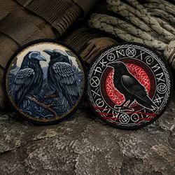 Parche táctico Cuervo Vikingo con runas nórdicas de velcro