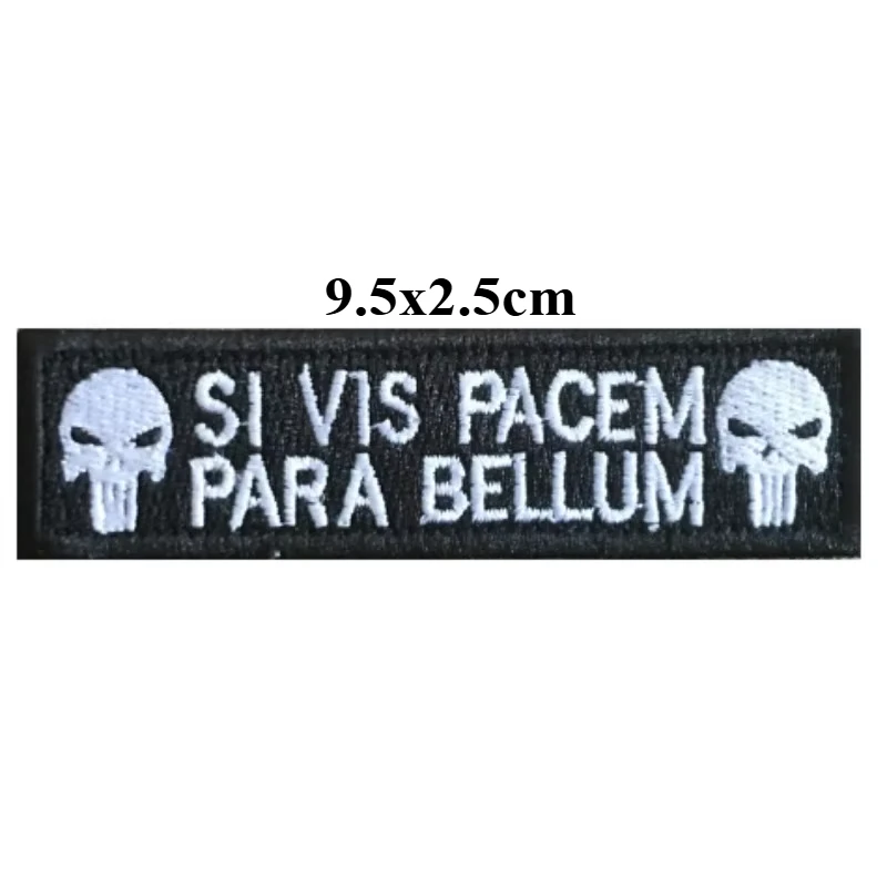 Detalle del parche y su respaldo de gancho y bucle