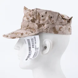 Sombrero táctico octogonal NWU2 con protección solar en entrenamiento