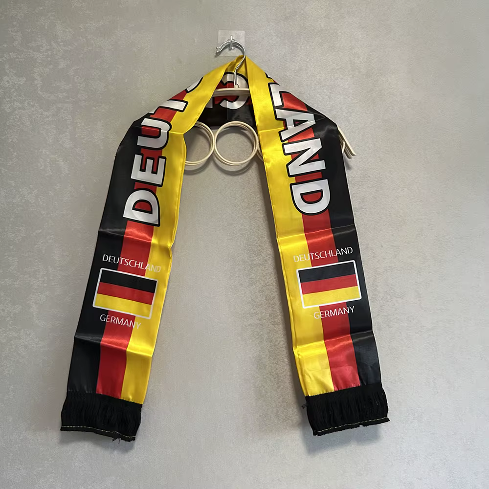 Bufanda fútbol Alemania en satén a doble cara para animar - imagen 2