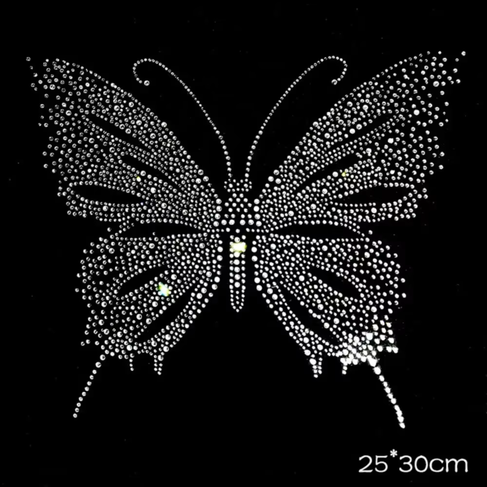 Parche termoadhesivo mariposa 3D con diamantes brillantes