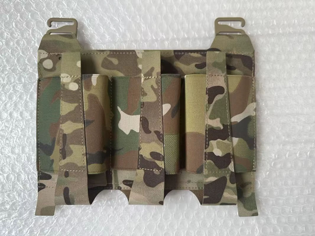 Bolsa de cargador triple elástica vista frontal