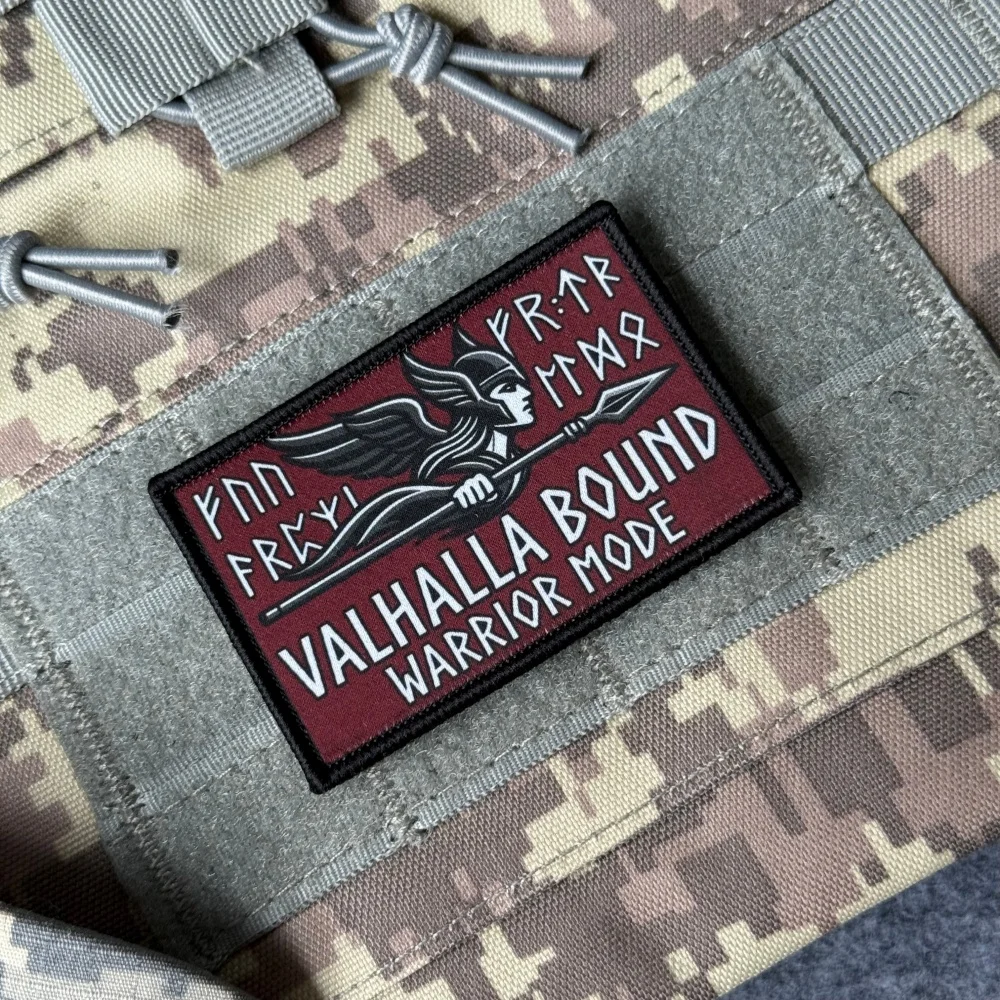 Parche táctico Velhalla Viking valquiria con runas nórdicas y gancho - imagen 5
