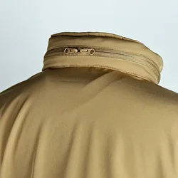 Chaqueta táctica con capucha cortavientos militar multibolsillos