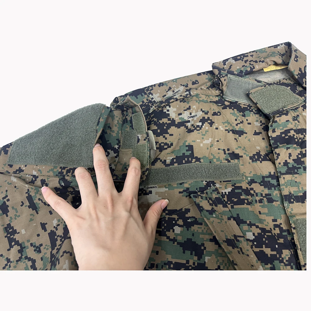 Bolsillos funcionales del uniforme