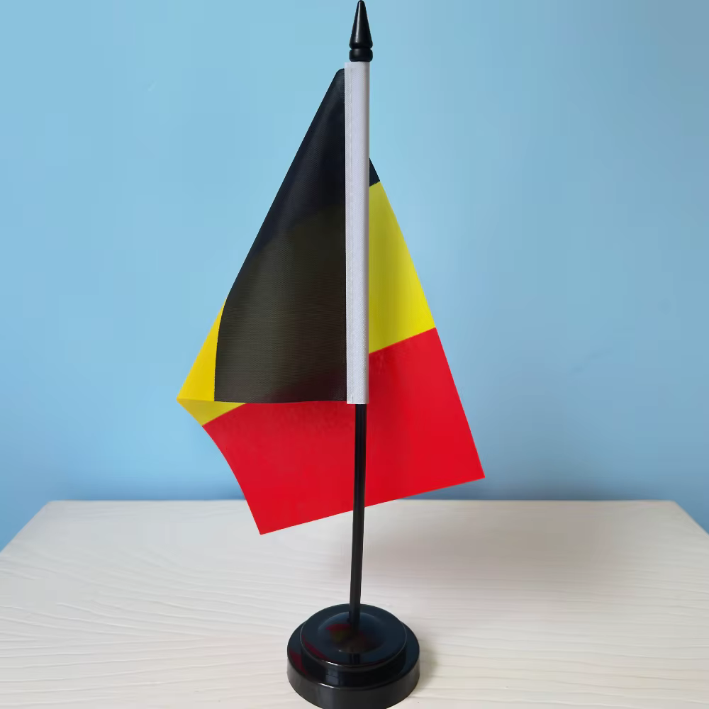 Bandera nacional Bélgica miniatura para escritorio con poste - imagen 4