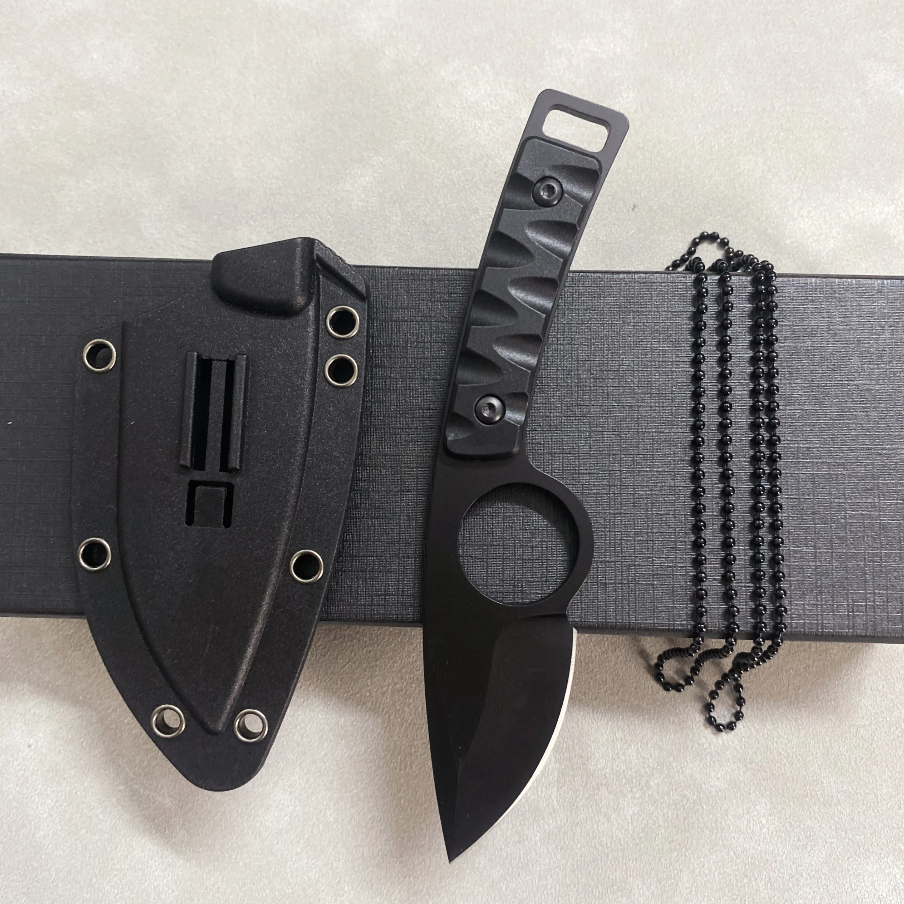 Perfil y corte del cuchillo