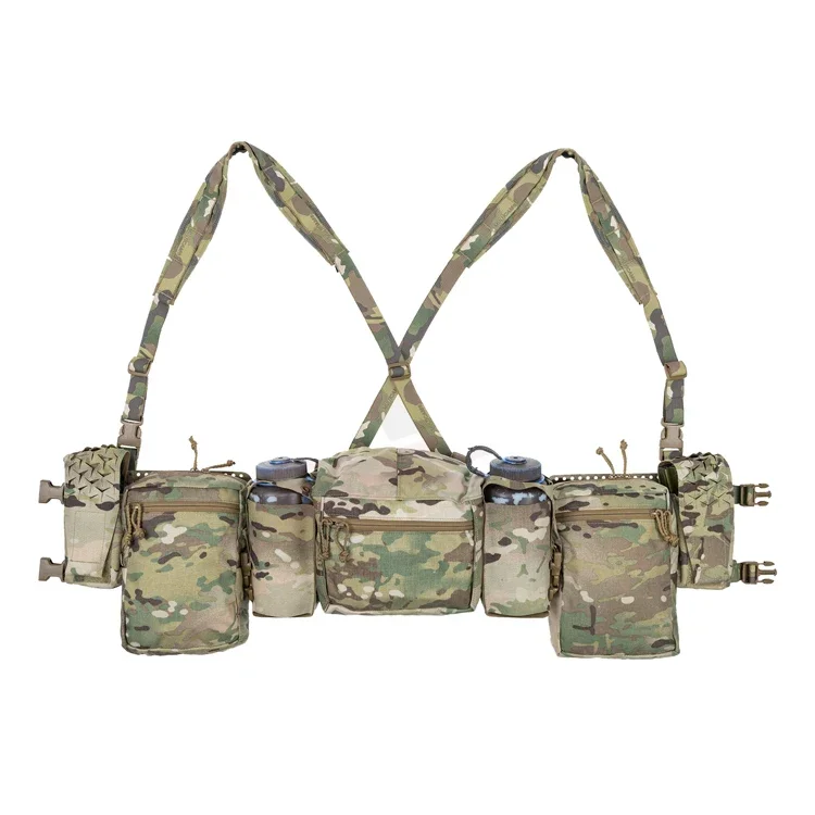 Vista frontal con anclajes tipo MOLLE