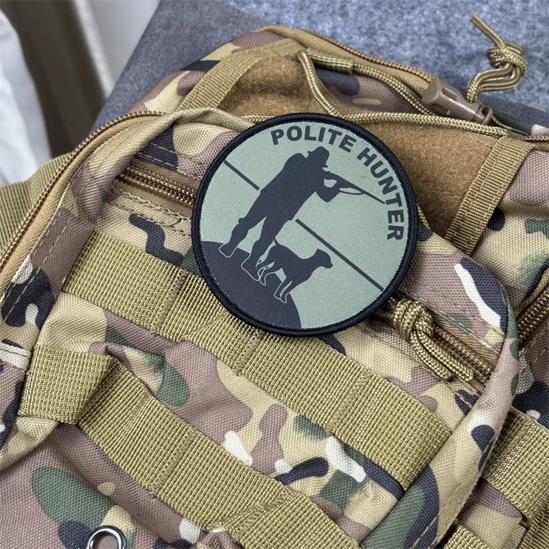 Parche táctico POLITE HUNTER con velcro para mochila y uniforme militar - imagen 4