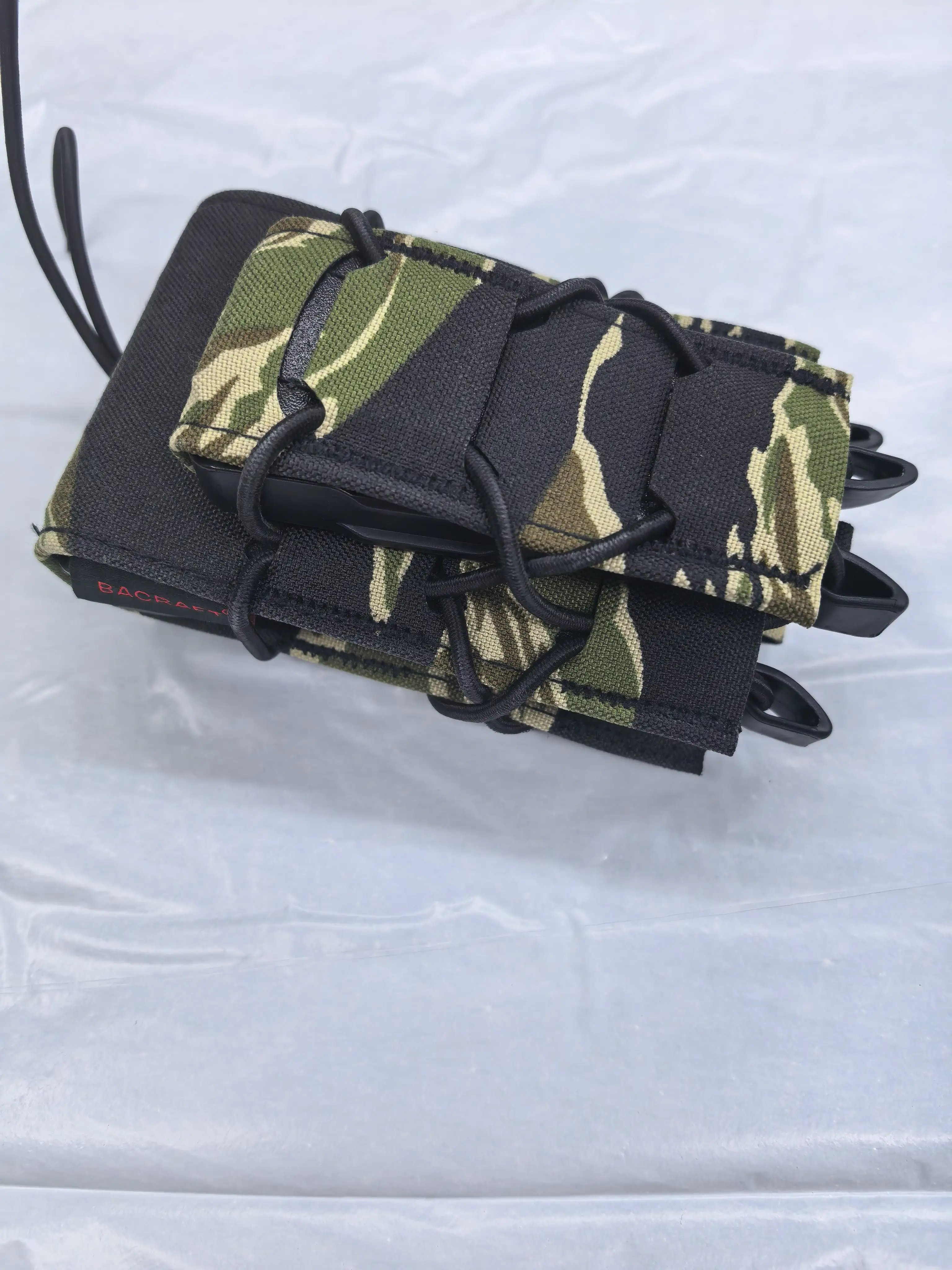 Bolsa táctica MOLLE camuflaje tigre para cargadores - imagen 5