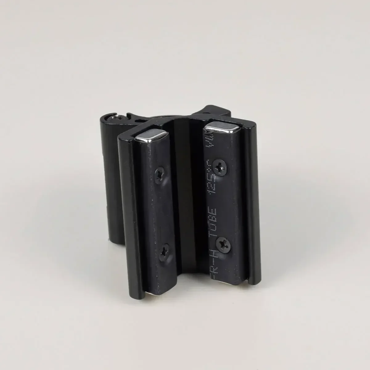 Soporte magnético táctico para visor, linterna y láser de caza - imagen 5