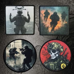 Parche militar con gancho y bucle, calavera roja