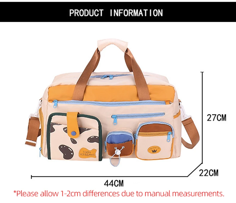 Bolsa de gimnasio en color beige sobre fondo neutral
