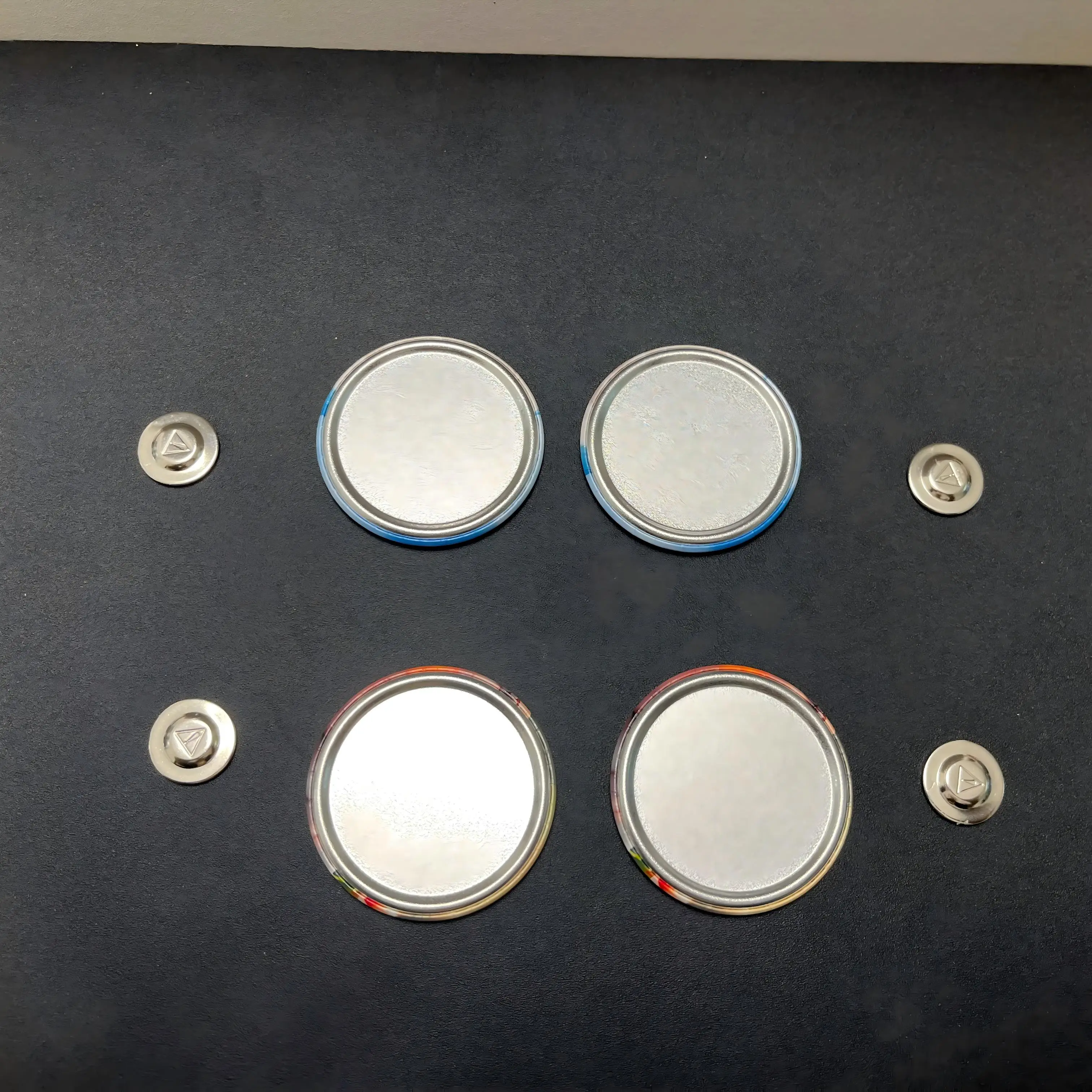 Insignia magnética personalizada de seguridad, redonda y de hojalata - imagen 4