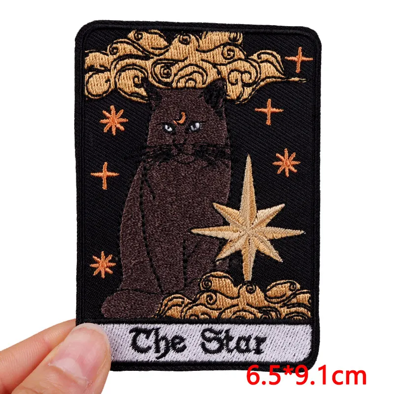 Parche bordado de gato estilo tarot termoadhesivo para ropa y mochila - imagen 4